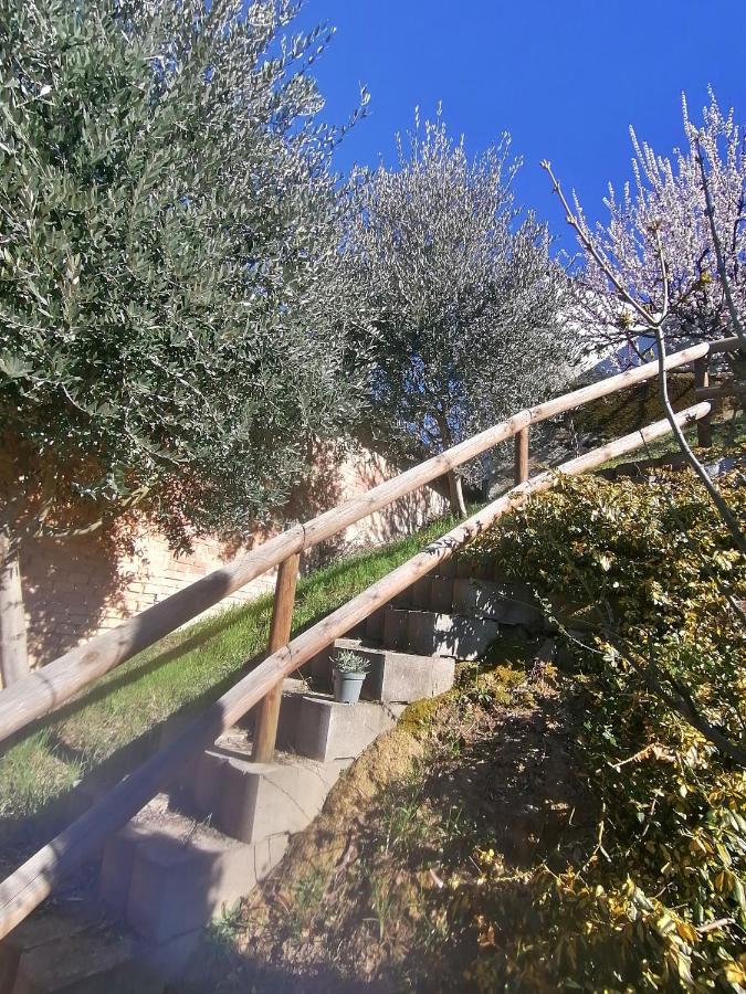 Casa Graziella- La Terrazza Villa Portacomaro Luaran gambar